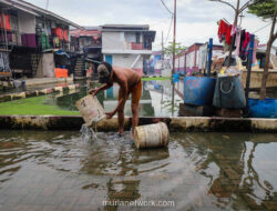 Jakarta Perlahan Tenggelam: Amblesan Tanah Picu Banjir Rob di Kampung Apung