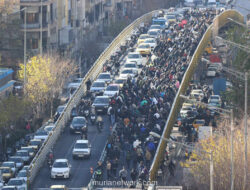 Iran Tegas Tangani Perusuh, Unjuk Rasa Bergulir ke 45 Kota