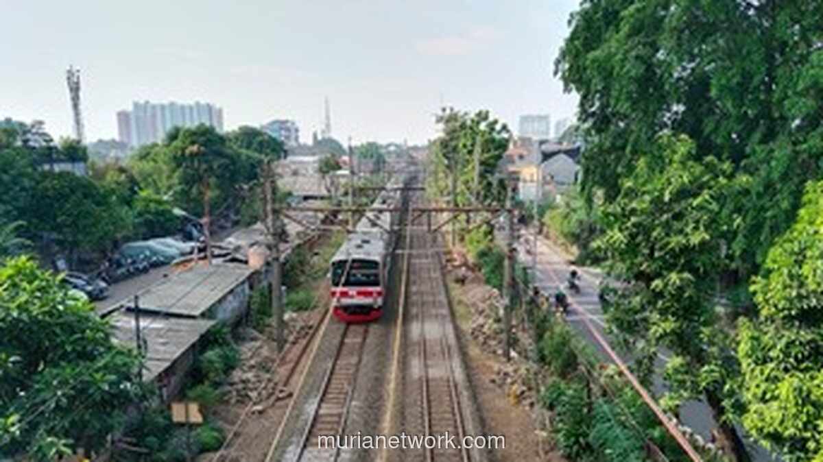 Tiang Listrik Bermasalah, Rute KRL Green Line Maja-Tigaraksa Sempat Lumpuh