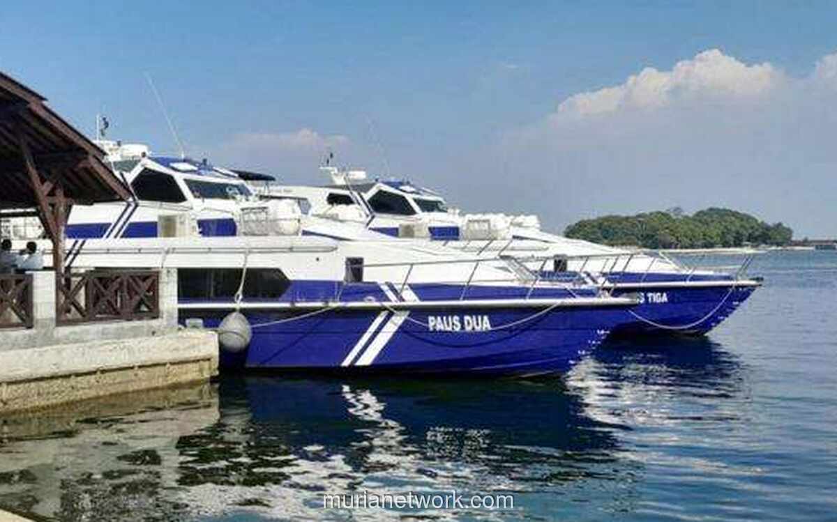 Cuaca Ekstrem Lumpuhkan Kapal Cepat ke Kepulauan Seribu