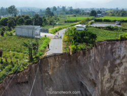 Jalan Lintas Aceh Tengah–Bener Meriah Amblas, Tanah Bergerak Sejak 2002