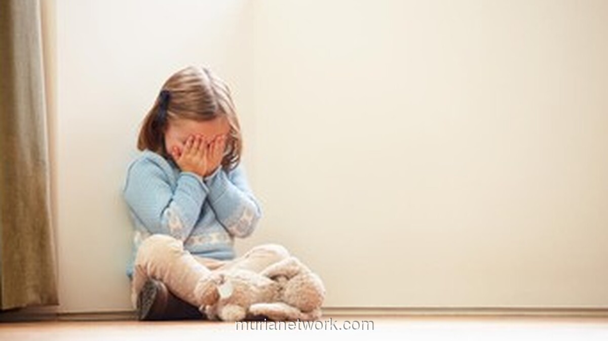 Bocah Perempuan Ditemukan Menangis di Pinggir Jalan Narogong, Ingin Ditemani ke Rumah Ibu