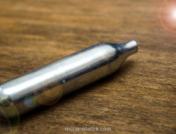 Gas Tertawa: Sensasi Fly Sesaat yang Mengintai Nyawa Anak Muda