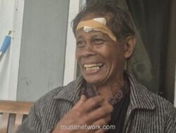 Malam yang Menelan Pasir Kuning: Gemuruh di Atap dan Jerit yang Hilang