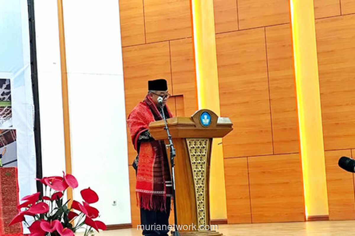 Mendikbud: 288 Ribu Panel Interaktif Siap Dukung Pembelajaran di 2025