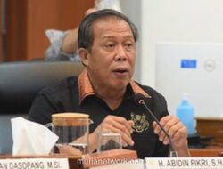 DPR Desak Pemerintah Pusat Segera Tuntaskan Polemik Gaji Guru Madrasah