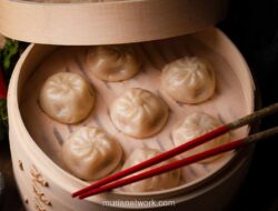 Di Balik Lezatnya Hidangan Imlek: Kisah Harapan dalam Setiap Suap