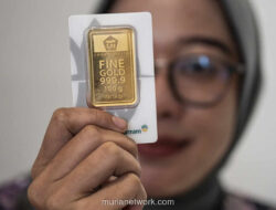 Harga Emas Antam Melonjak Rp 25.000 per Gram, Pajak Pembeli Akhir Dihapus