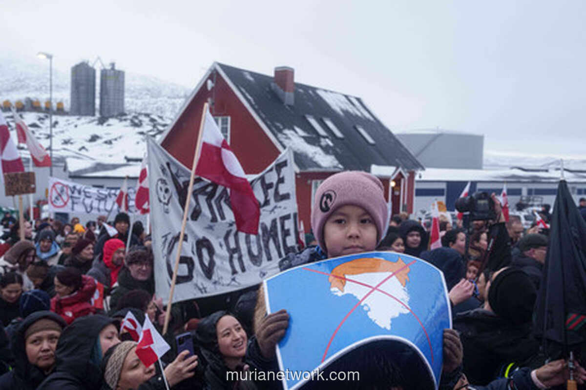 Hands Off Greenland: Warga Nuuk dan Denmark Serukan Kedaulatan di Tengah Dinginnya Politik