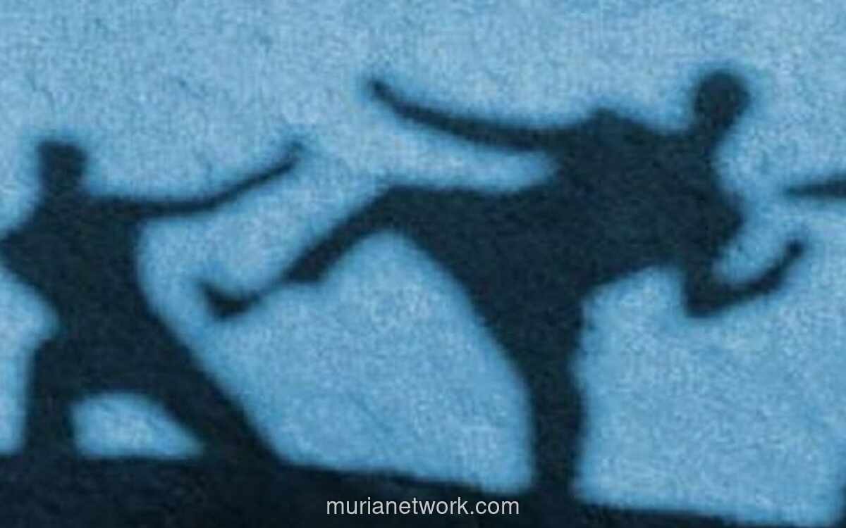 Malam Mencekam di Jalan Irian Kepi: Pemuda Mabuk Bacok Pengendara Motor