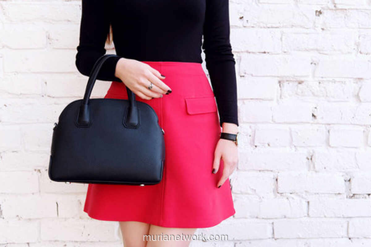 Hati-Hati, 5 Kebiasaan Sepele Ini Bisa Bikin Tas Kulit Mewahmu Cepat Rusak