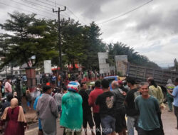 Warga Cigudeg Tuntut Tambang Dibuka, Kantor Kecamatan Dilempari Batu