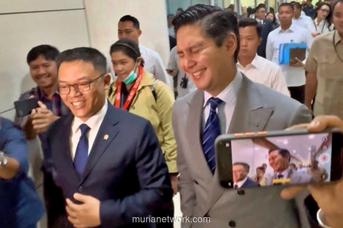 Di Tengah Isu Reshuffle, Budisatrio Bungkam Soal Kabar Penggantian Sugiono