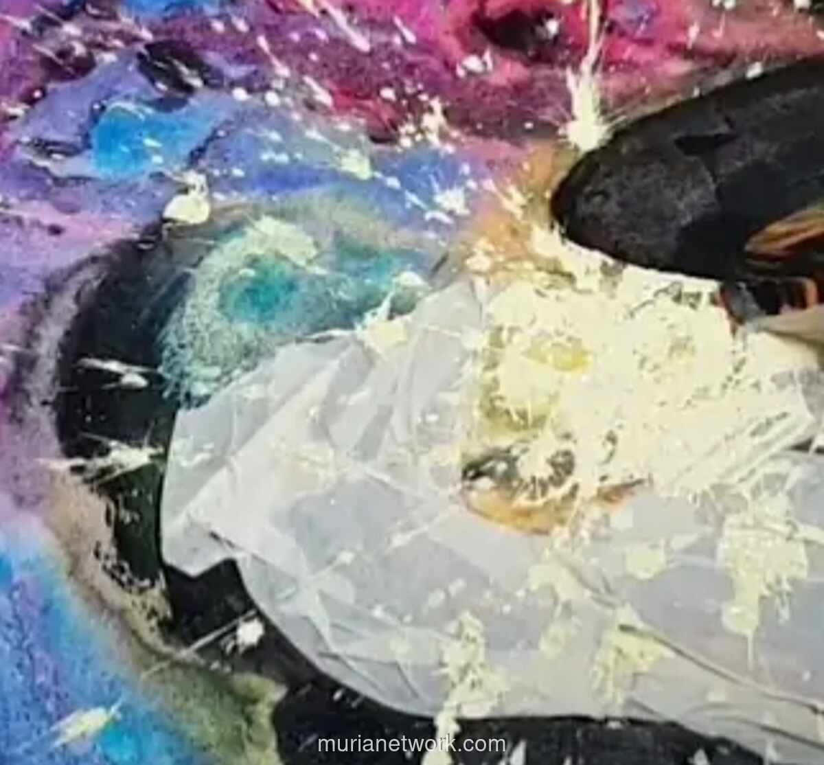 Ibu Kota yang Tergerus, Rakyat yang Masih Tersenyum