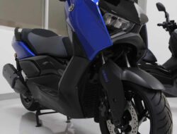 Yamaha XMAX 250 Connected Dapat Warna Baru, Harga Tetap Stabil