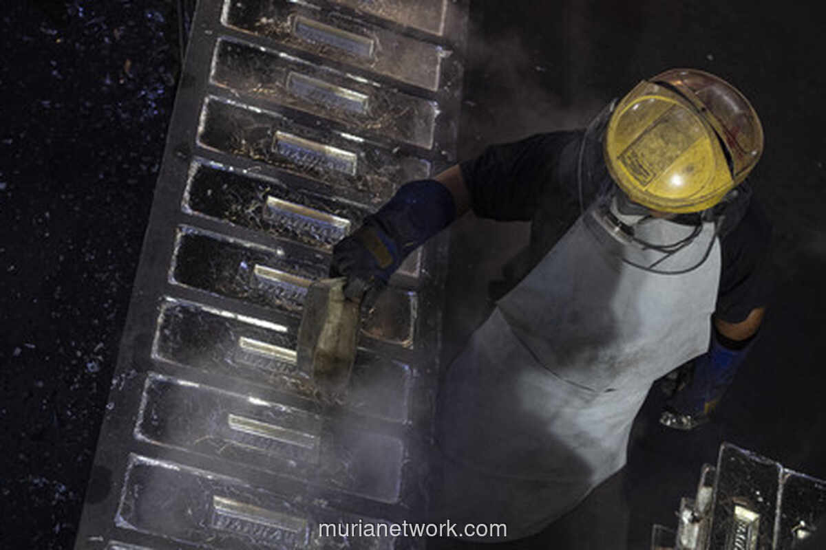 Gejolak Timur Tengah dan Serbuan Dana China Picu Rekor Baru Minyak, Timah, hingga Emas