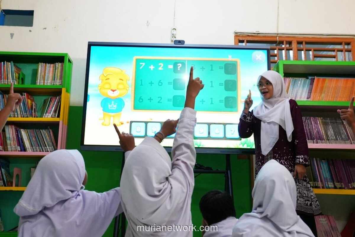Sumut Terima Ribuan Papan Tulis Digital, Revitalisasi Sekolah Juga Digeber