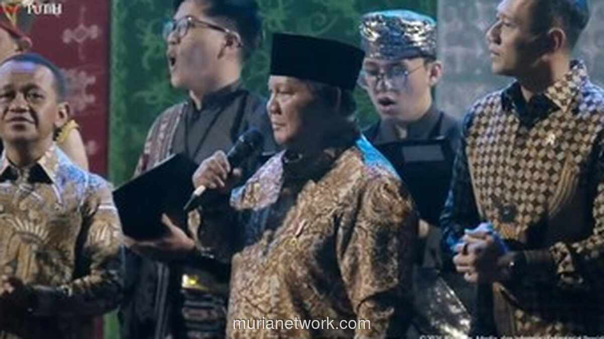 Prabowo Ikut Nyanyi Lagu Daerah, Panggung Natal Nasional 2025 Semarak