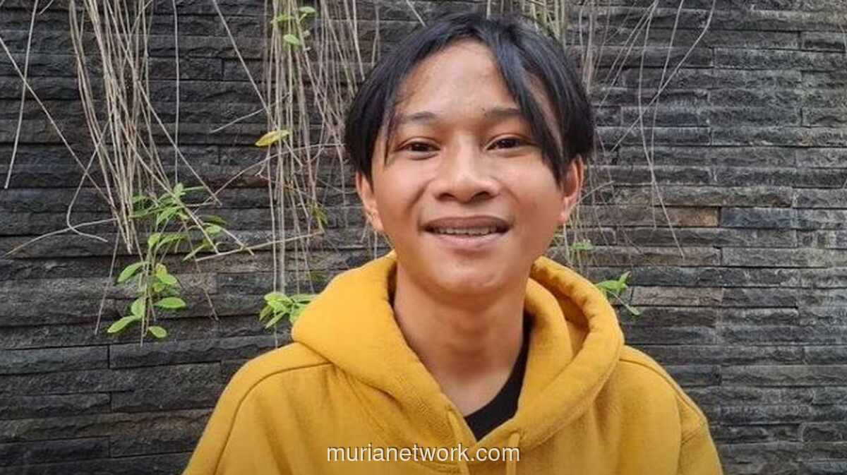 Fajar Sad Boy: Dari Tangis Viral hingga Bakat Tersembunyi yang Mengejutkan