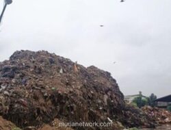 Warga Kramat Jati Berjuang Melawan Langganan Bau Sampah Pasar Induk