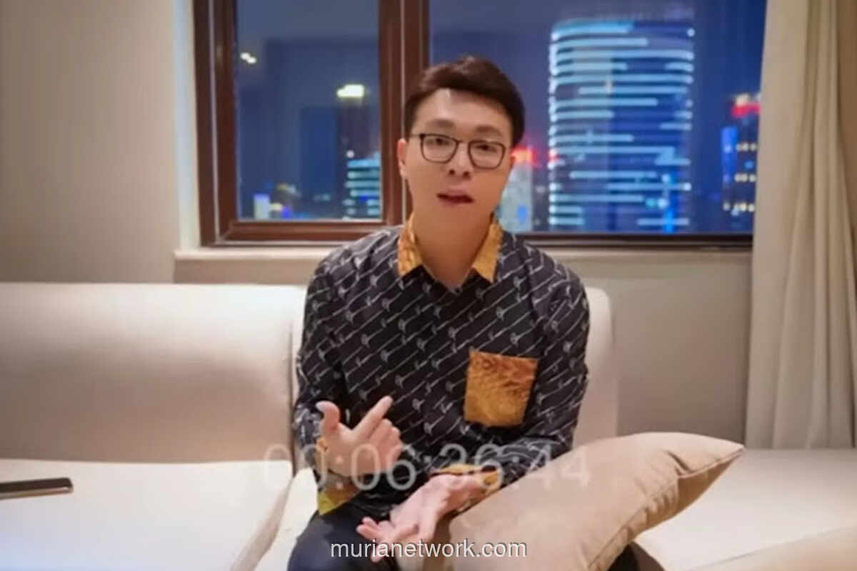 Tersangka Dokter Richard Lee Tiba dengan Alphard, Perlakuan Istimewa di Polda Metro Jaya