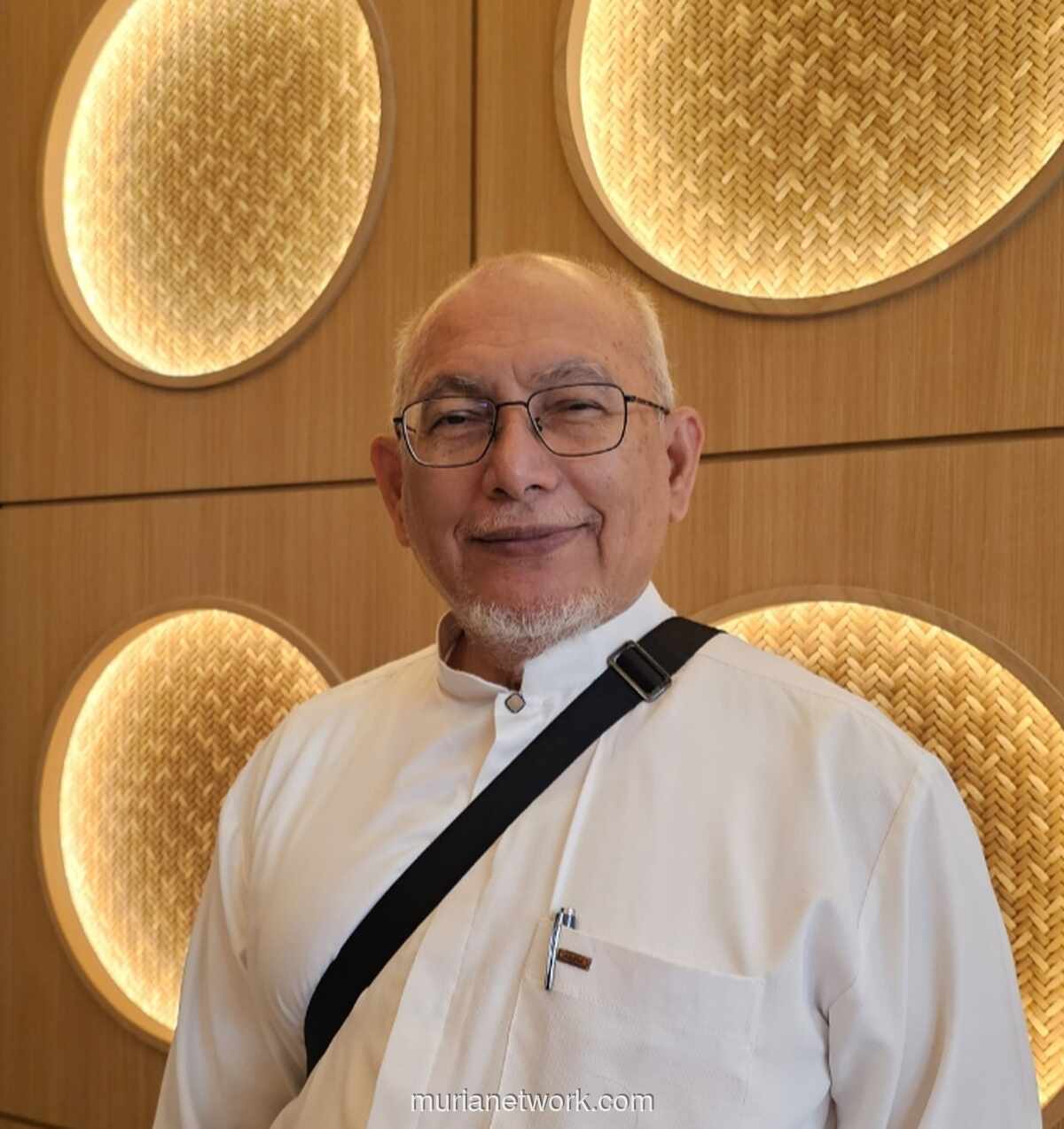 Tiket Domestik Melambung, Rakyat Terpaksa Kabur ke Luar Negeri