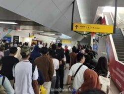 Tarif MRT Rp 1 di Tahun Baru, Warga Berbondong Keliling Kota