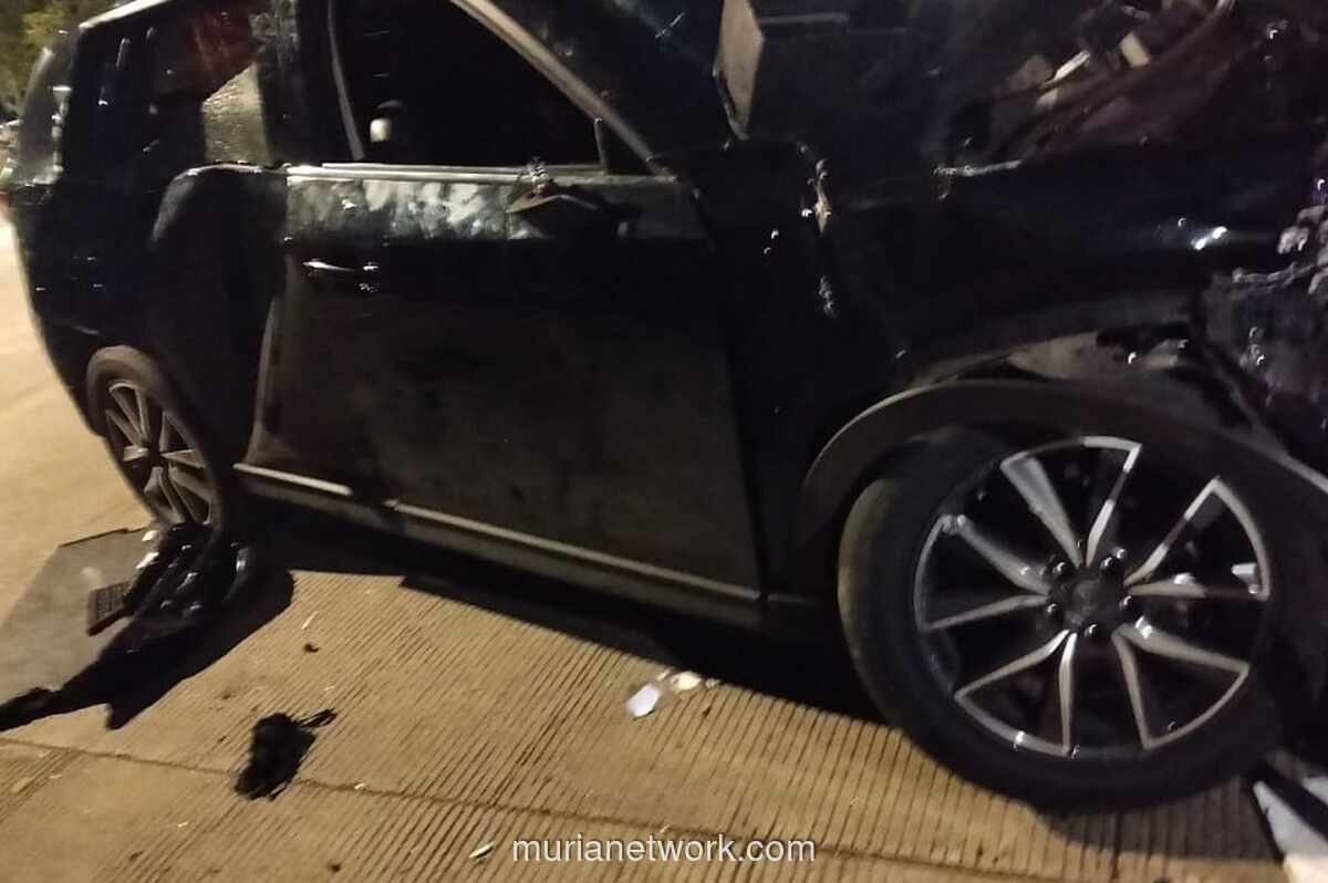 Mobil Mazda Tabrak Pelajar di Tambora, Pengemudi Kabur dan Terserempet Kereta