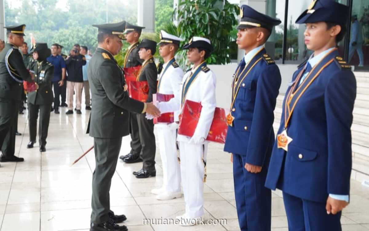 260 Perwira Muda Lulusan Intelijen hingga Siber Resmi Diambil Sumpah Panglima TNI