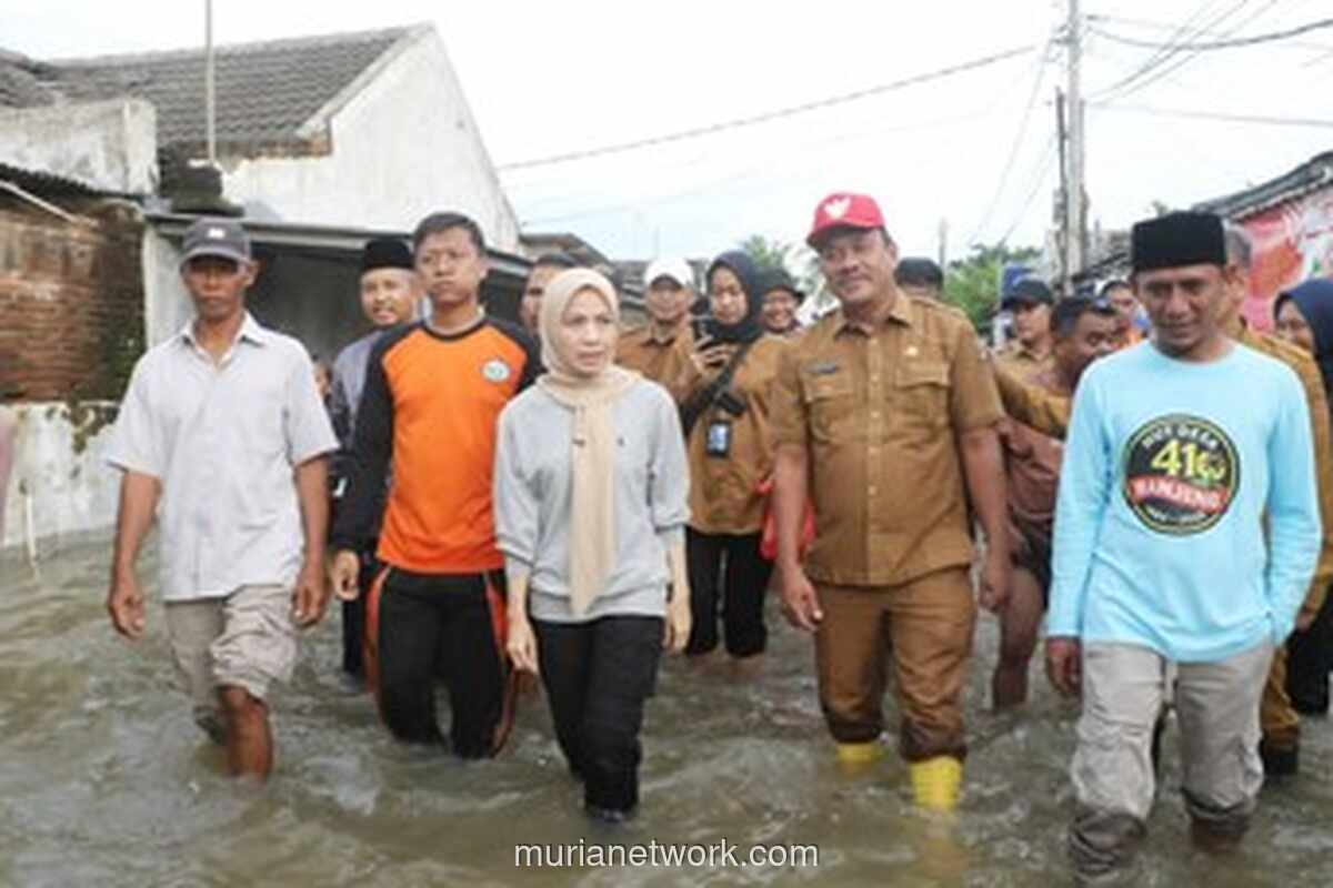 Bupati dan Wakil Bupati Serang Turun Langsung Hadapi Banjir dan Longsor