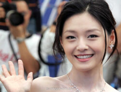 Setahun Berlalu, DJ Koo Masih Setia Bersihkan Makam Barbie Hsu