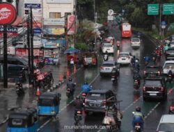 Hujan Ringan Guyur Jakarta Sepanjang Hari, Warga Diminta Waspada