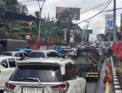 Puncak Lagi Macet Parah, Antrean Kendaraan Mengular Hingga Cianjur