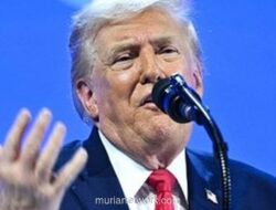 Trump Tersandung Lidah: Islandia yang Disebut, Greenland yang Dikejar