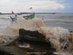 Bibit Siklon Tropis 91S Menguat, BMKG Peringatkan Dampak hingga Pesisir Jawa