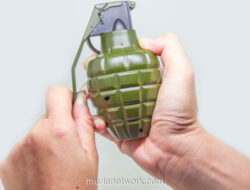 Granat Menghantam, Kendaraan Baja Selamatkan Wali Kota dari Maut