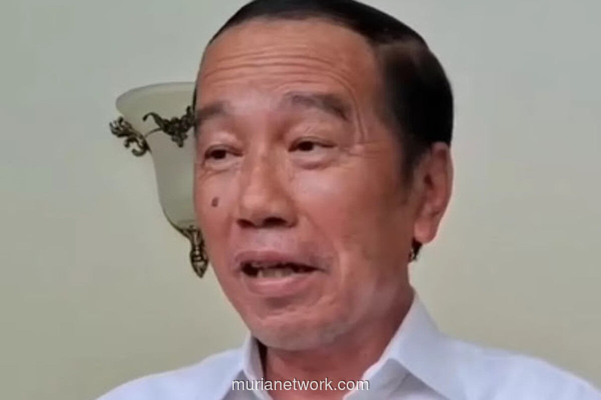 Rocky Gerung: Kasus Hukum yang Menggantung Buat Jokowi Sulit Tenang