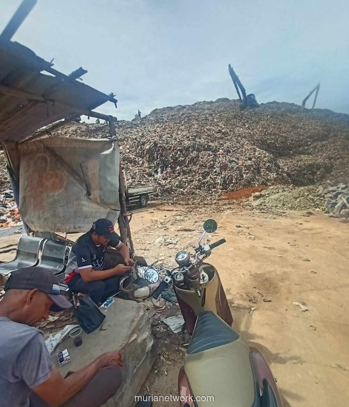 Tangsel Darurat Sampah: Ben-Pilar Didesak Bertindak Sebelum Terlambat