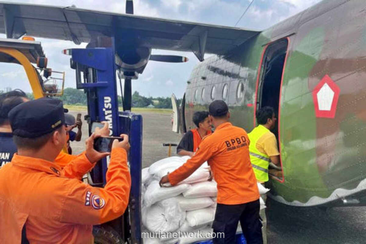 Tiga Penerbangan Modifikasi Cuaca Diterbangkan untuk Tahan Banjir Jakarta