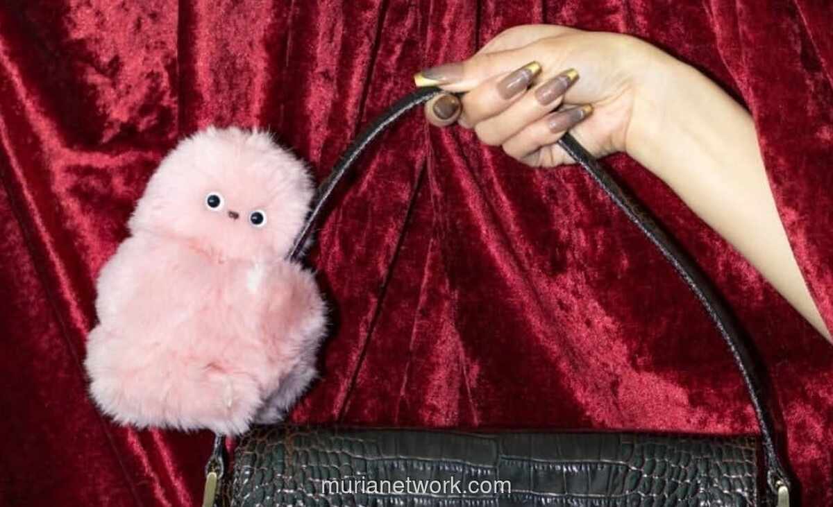 Mirumi, Boneka Robot Jepang yang Siap Gantikan Labubu di Tas Anda