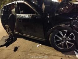 Mazda CX-5 Beraksi Maut: Tabrak Lari, Lawan Arus, Berakhir Terserempet Kereta