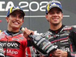 Cadalora Rindu MotoGP Berdarah: Lebih Seru Duel Ducati vs Aprilia!