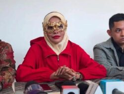 Doktif Soroti Gelar dan Pajak Rolls-Royce Richard Lee