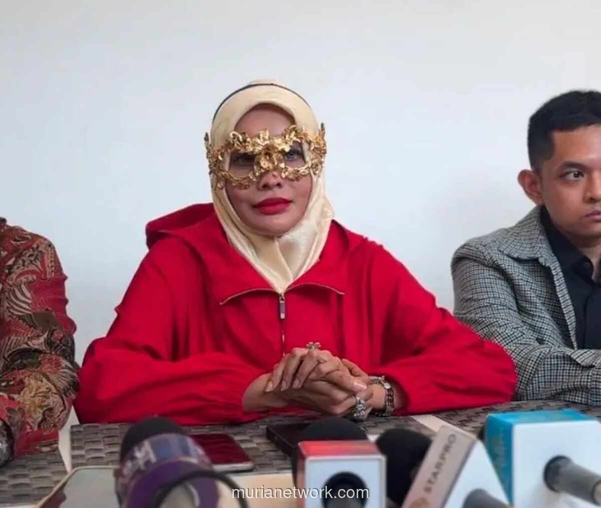 Doktif Soroti Gelar dan Pajak Rolls-Royce Richard Lee