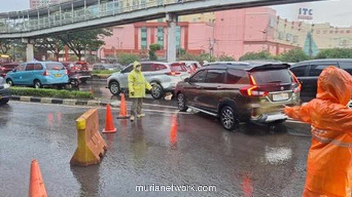 Jalur Suprapto Tergenang, Pengendara Dialihkan ke Busway