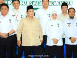 Khofifah Terima Satyalancana, Jatim Kembali Jadi Raja Beras Nasional
