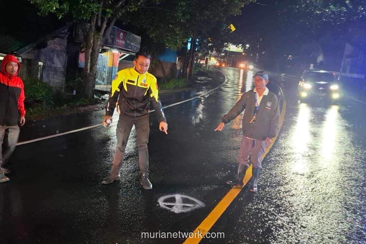 Korban Terseret 200 Meter, Sopir Angkot Kabur di Tengah Hujan Deras Puncak