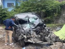 Tabrakan Maut di Tuban, Dua Tewas Usai Bus Nekat Menyalip