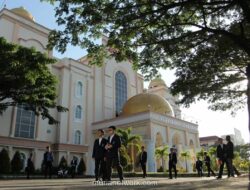 Kampus Sibuk Menghitung, Lupa Menimbang Makna