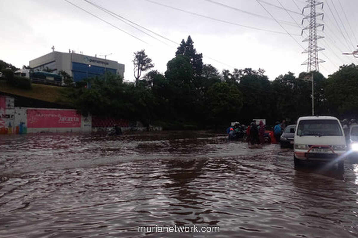 Jakarta Terapkan Belajar dan Bekerja dari Rumah, Antisipasi Cuaca Ekstrem